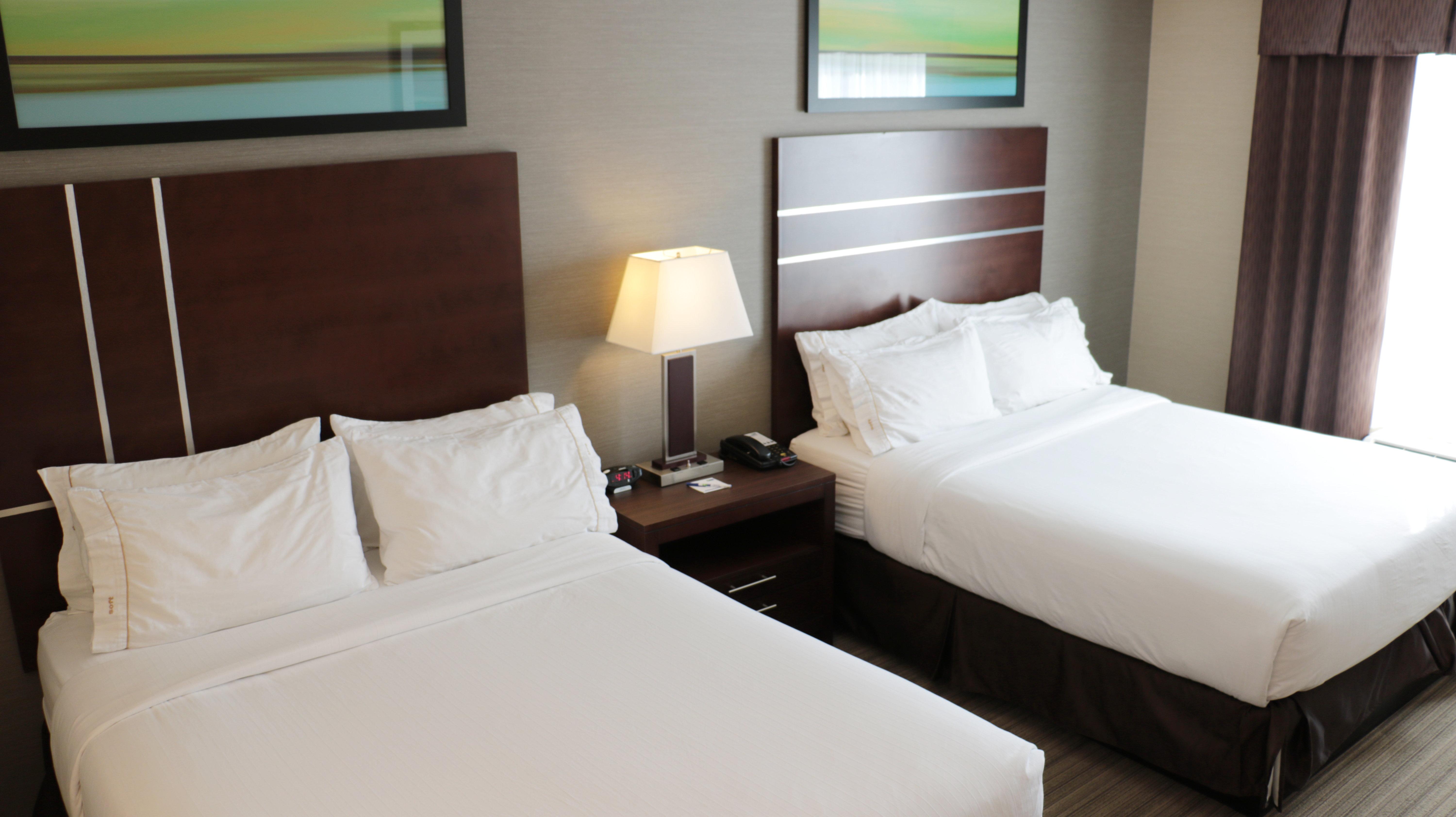 Holiday Inn Express Golden-Kicking Horse By Ihg Luaran gambar