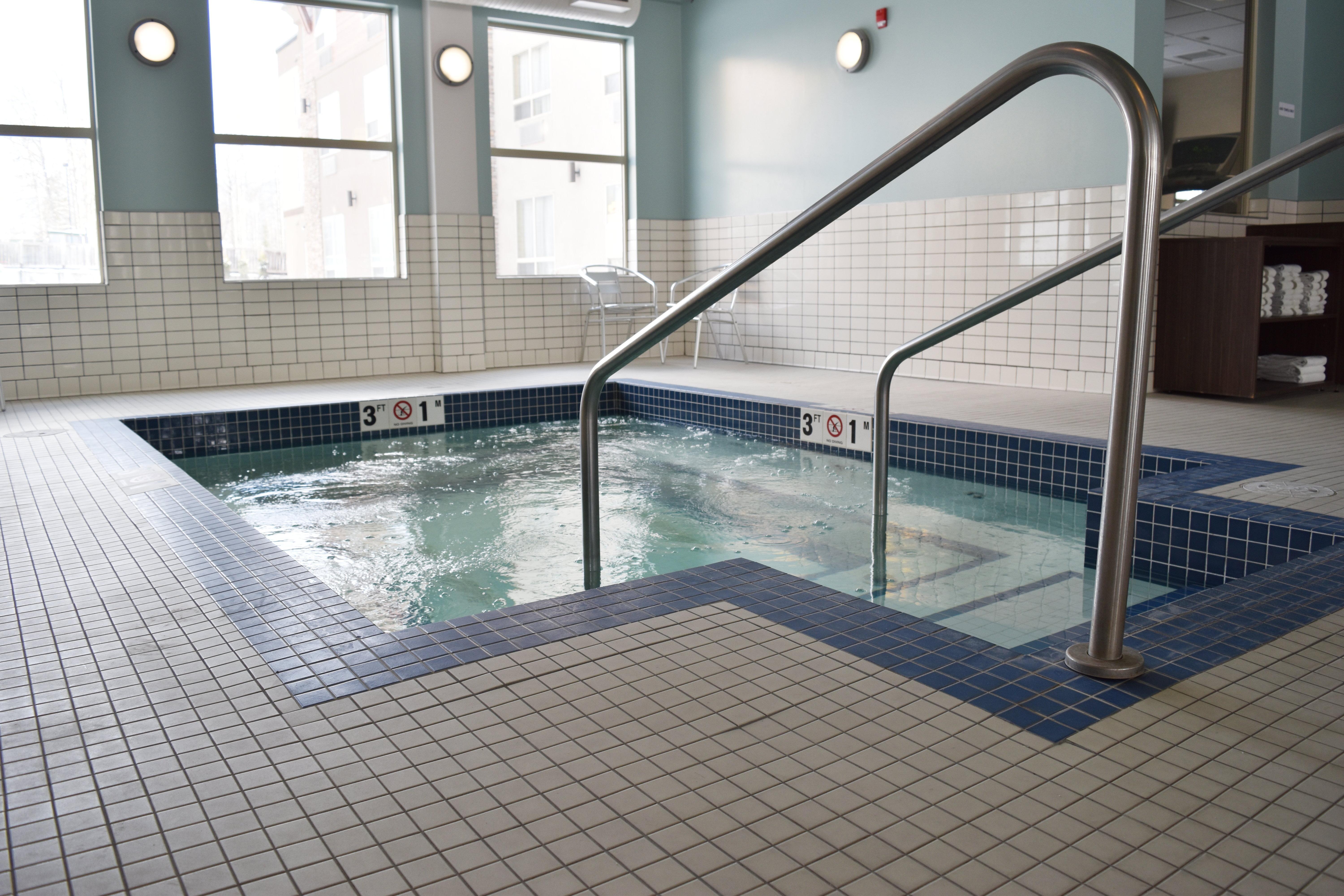 Holiday Inn Express Golden-Kicking Horse By Ihg Luaran gambar
