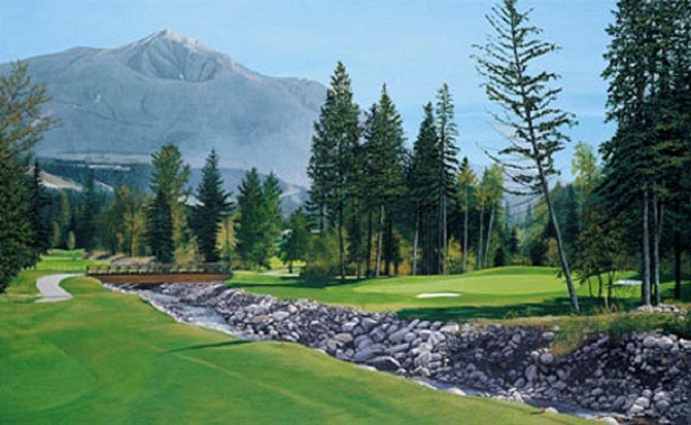 Holiday Inn Express Golden-Kicking Horse By Ihg Luaran gambar